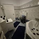 Elegante Altbauwohnung Mit Schlossblick Und Parkplatz アパート ヴェルニゲローデ