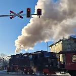 Elegante Altbauwohnung Mit Schlossblick Und Parkplatz アパート ヴェルニゲローデ