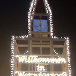 Elegante Altbauwohnung Mit Schlossblick Und Parkplatz アパート