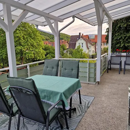 アパート Elegante Altbauwohnung Mit Schlossblick Und Parkplatz