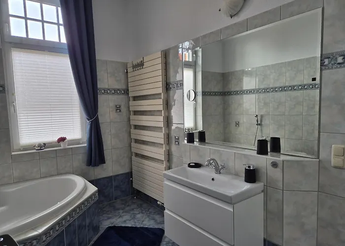 Daire Elegante Altbauwohnung Mit Schlossblick Und Parkplatz Wernigerode