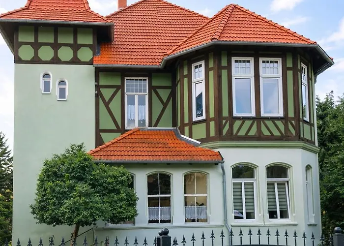 Daire Elegante Altbauwohnung Mit Schlossblick Und Parkplatz Wernigerode